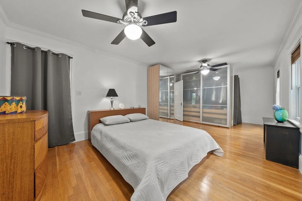 Photo of 25 Maple Ave.