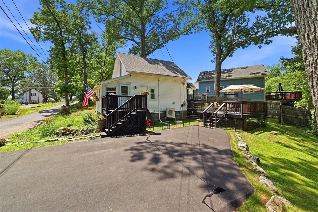 Photo of 85 Otter Point Rd