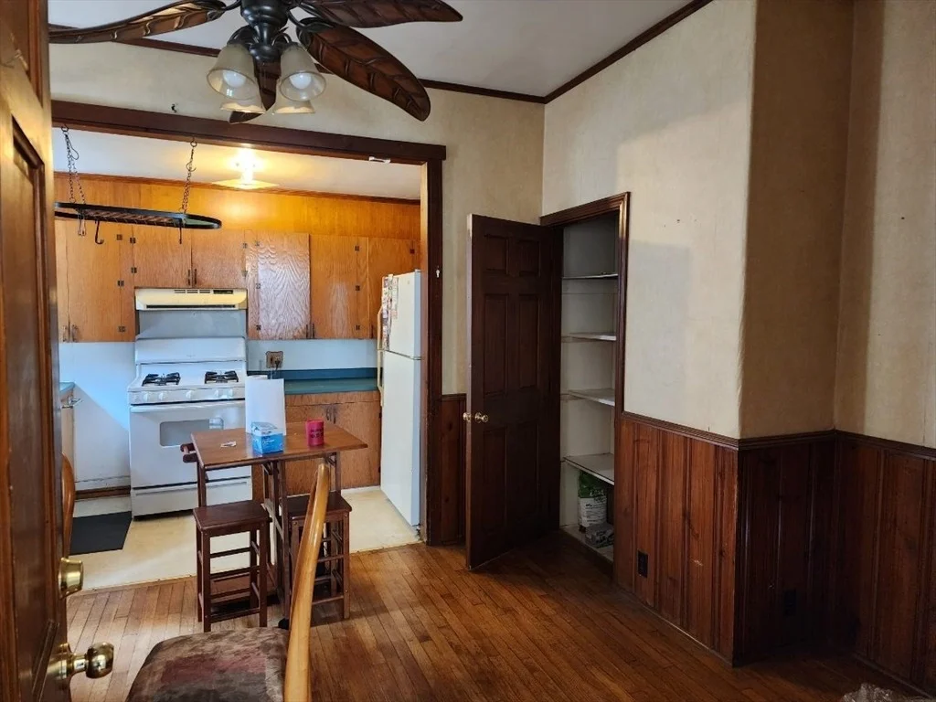 Photo of 34 Danforth St