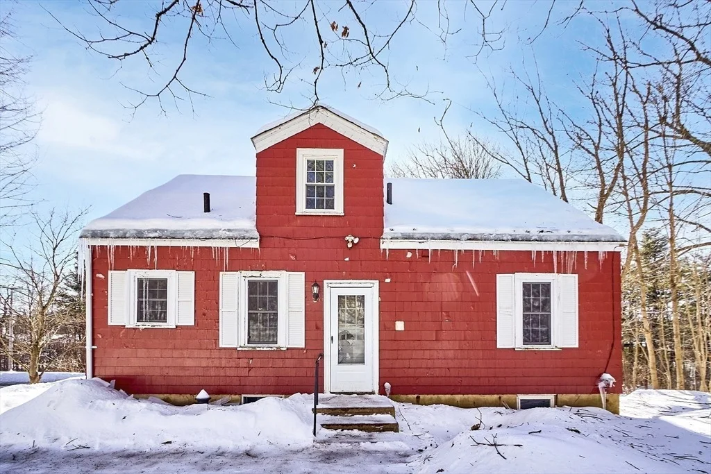 Photo of 594 Betty Spring Rd
