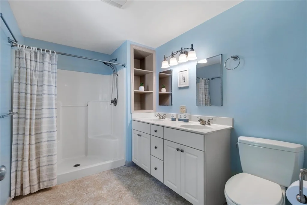 Photo of 36 Mooring Dr