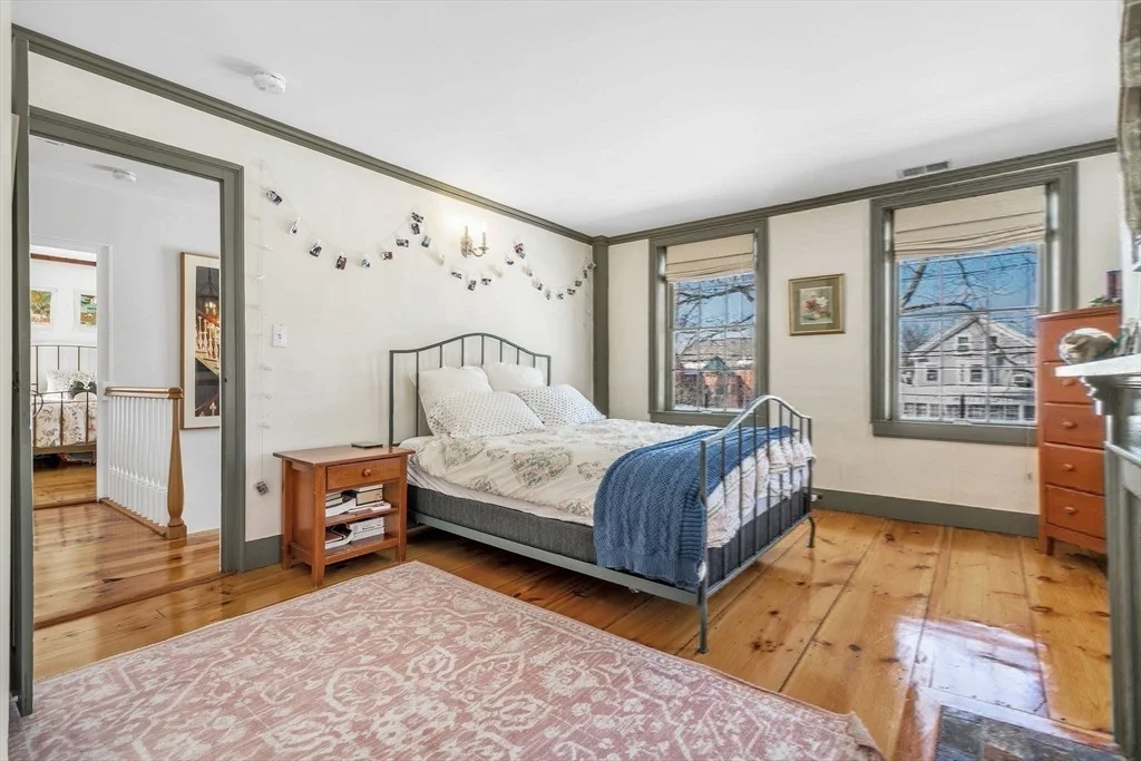 Photo of 491 Main Street