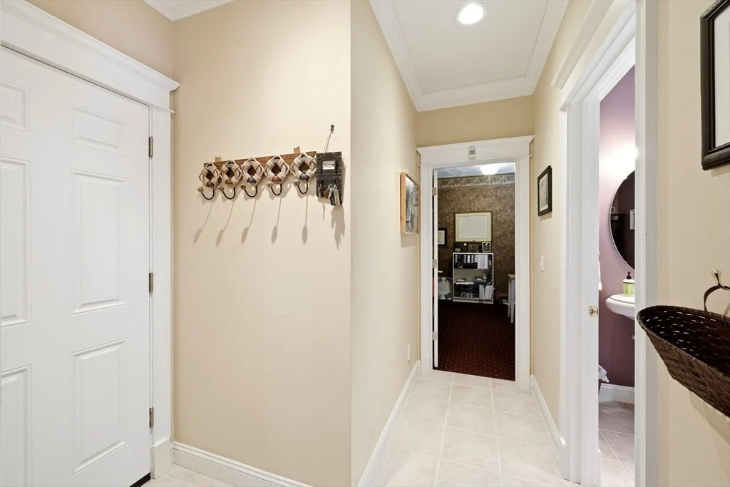 Photo of 8 Wintergreen Cir