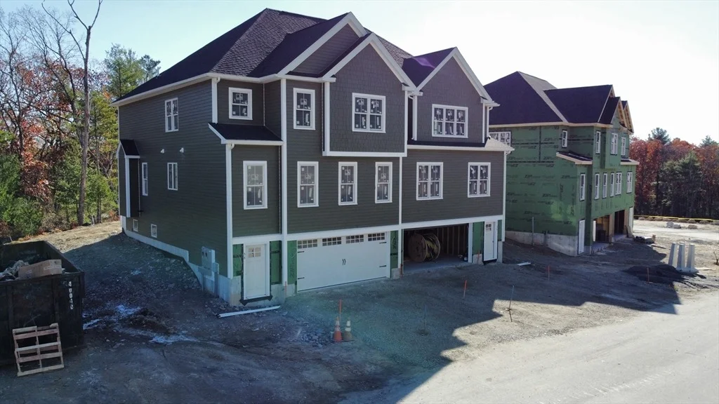 Photo of Unit UNIT30 at 51 Thomas Mann Circle