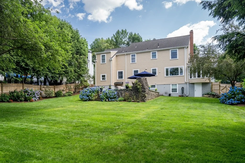 Photo of 41 Amherst Rd