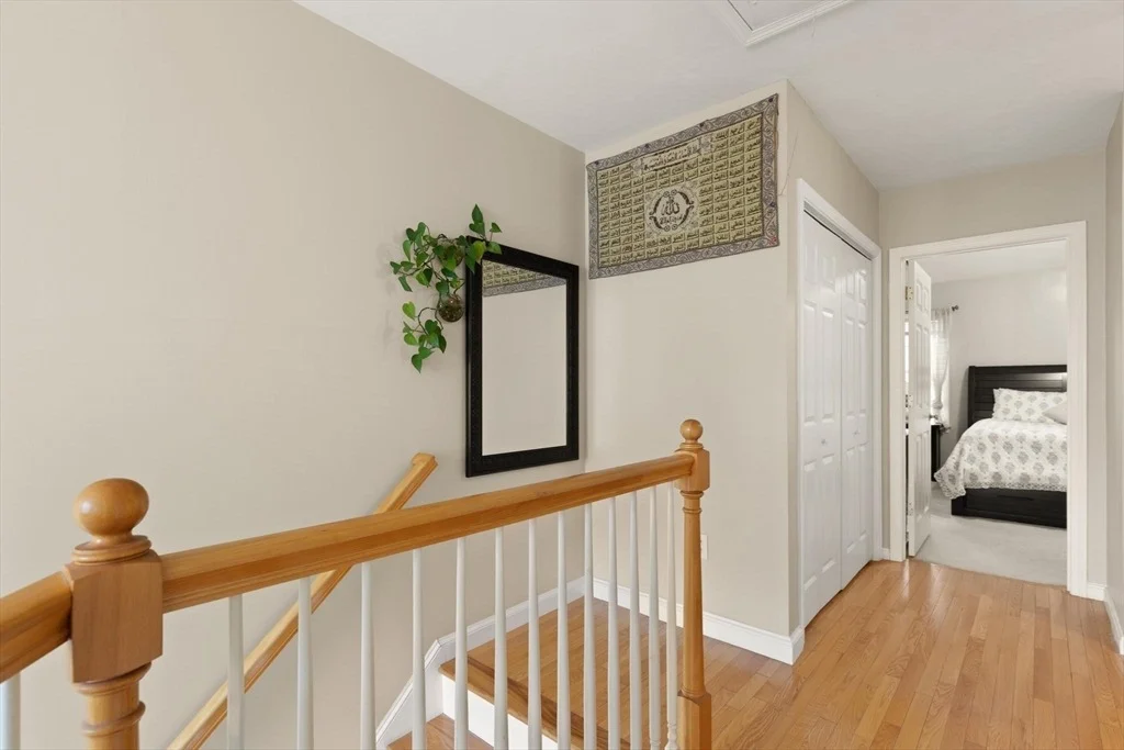Photo of 18 Meena Dr