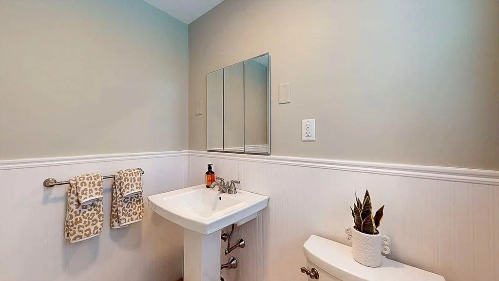 Photo of 31 Sun Valley Dr