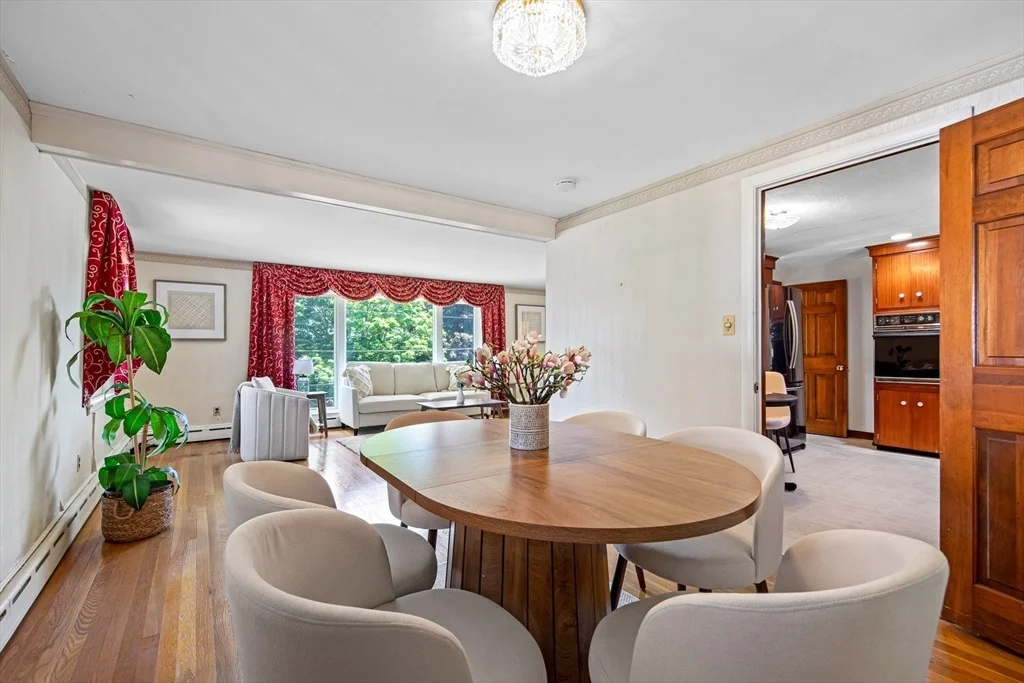 Photo of 38 Robinhood Rd