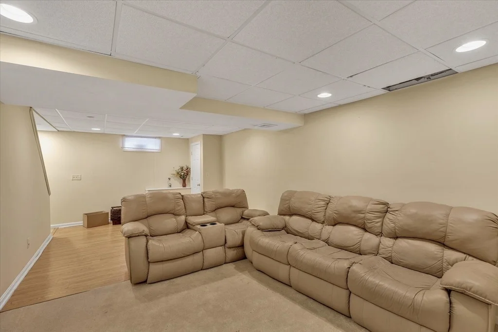 Photo of 53 Deer Ridge Rd