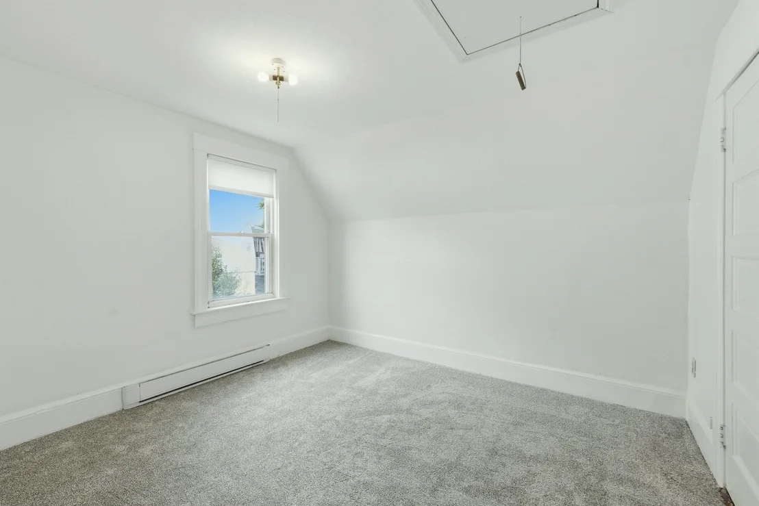 Photo of 165 Fairmont Ave