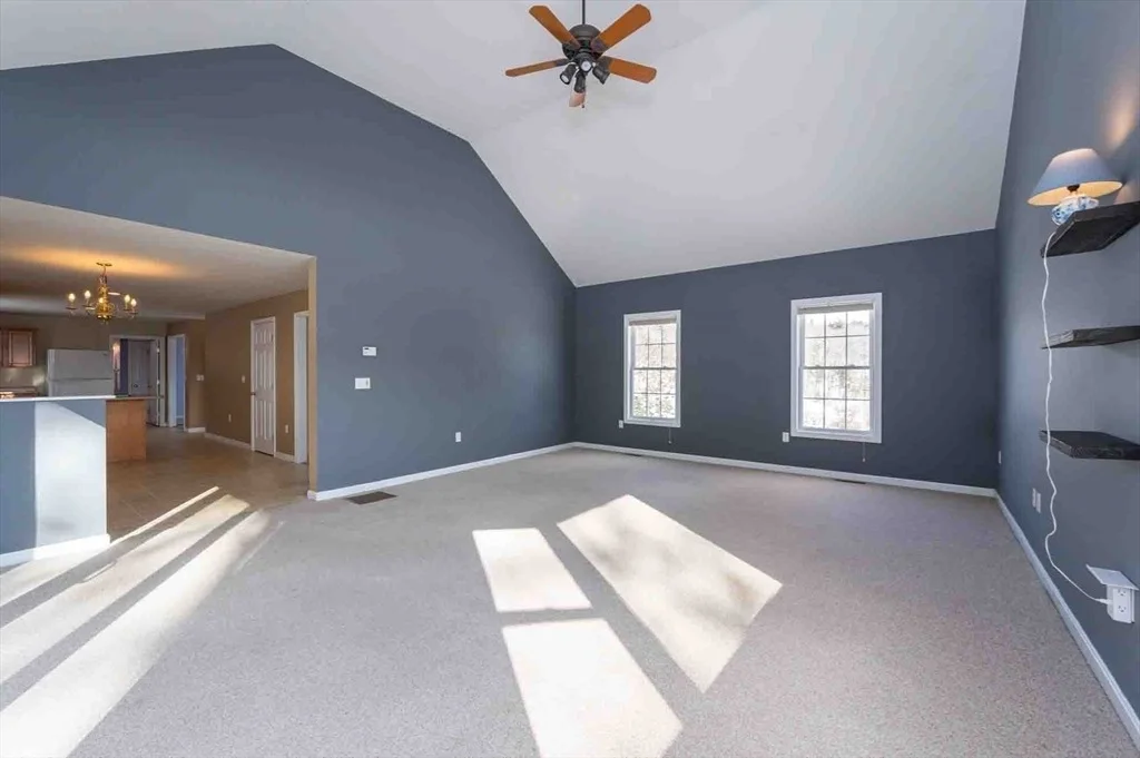 Photo of 37 Summer Hill Rd