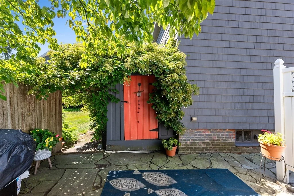 Photo of 3 Cottage St