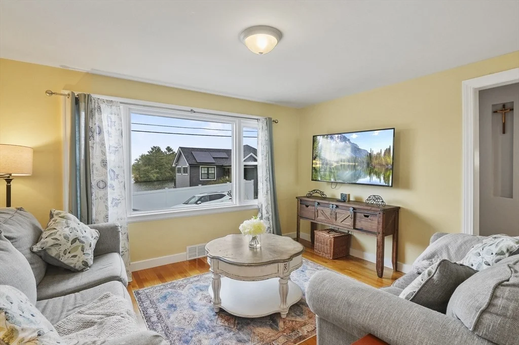 Photo of 334 Bridle Path