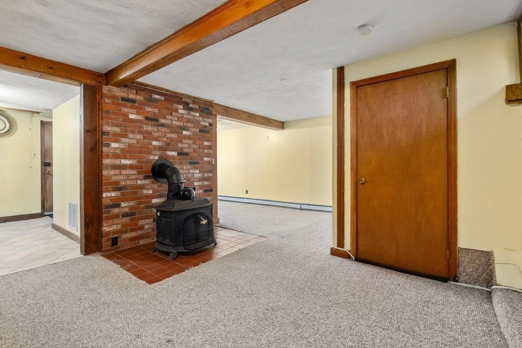 Photo of 127 Summit
