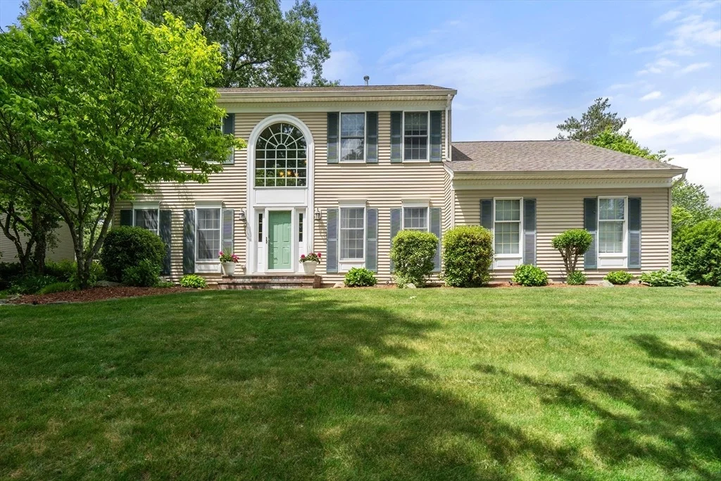 Photo of 15 Winthrop Dr.
