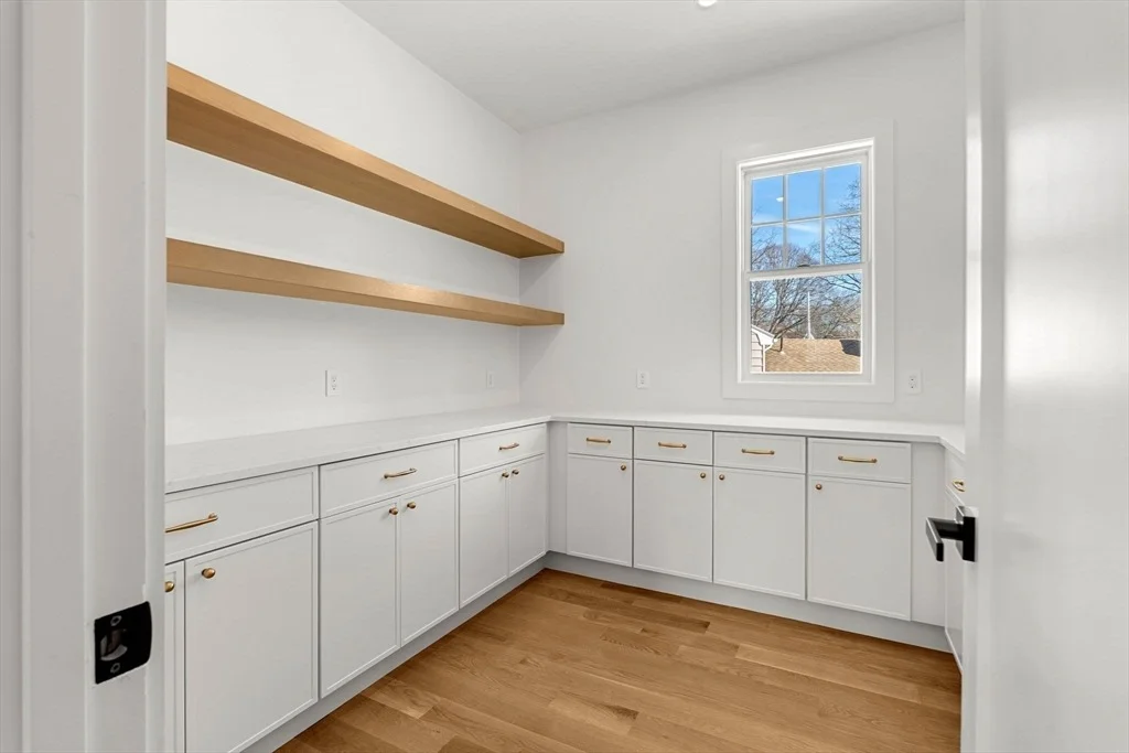 Photo of 23 Harvard Cir