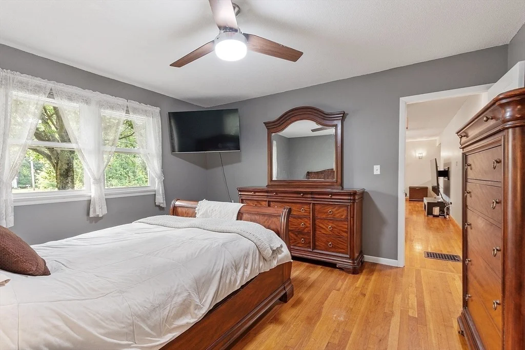 Photo of 9 Hosmer Road