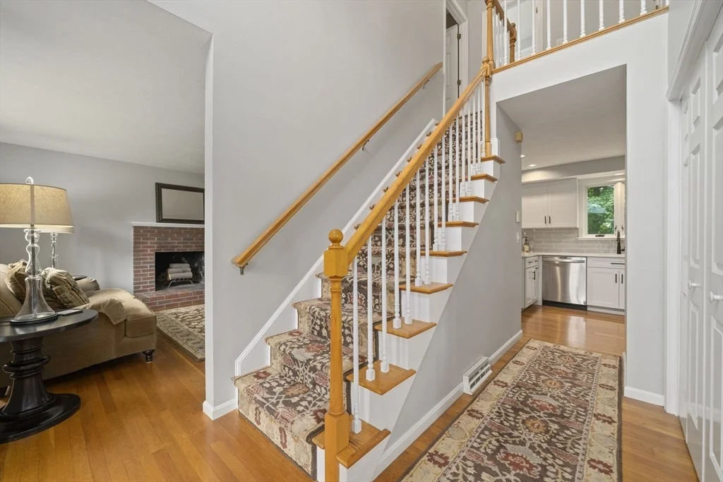 Photo of 18 Mulberry Ln