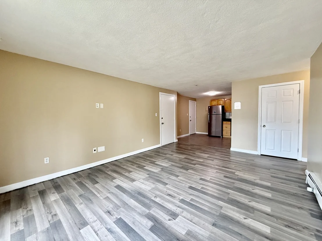 Photo of Unit 7 at 5 Kenmar Drive