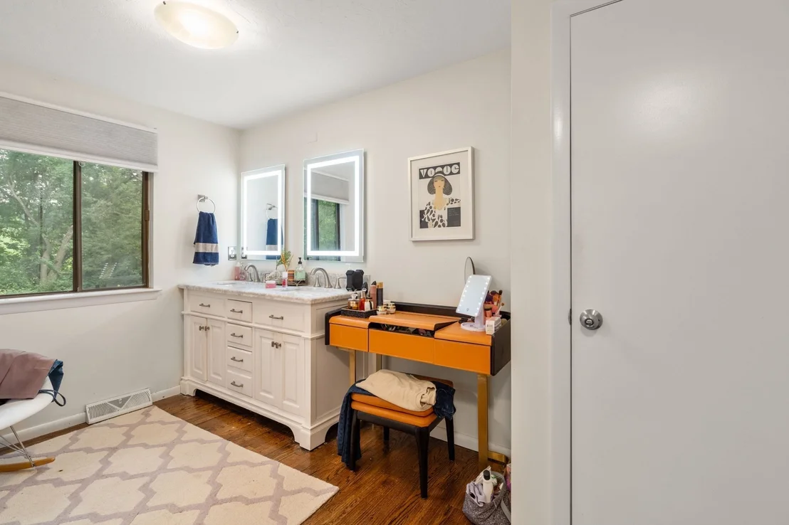 Photo of 34 Parker Rd