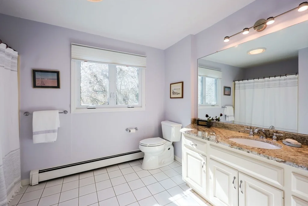 Photo of 8 Fieldstone Lane