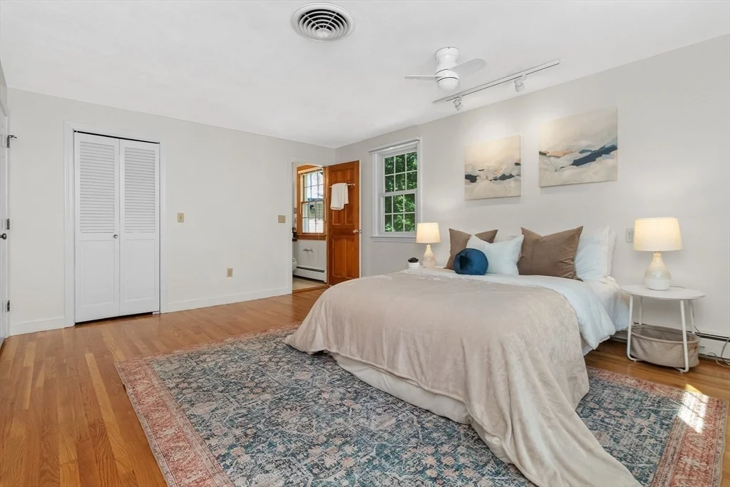 Photo of 20 Village Cir