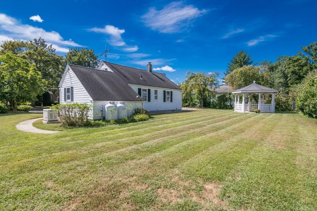 Photo of 4 Gleason Rd