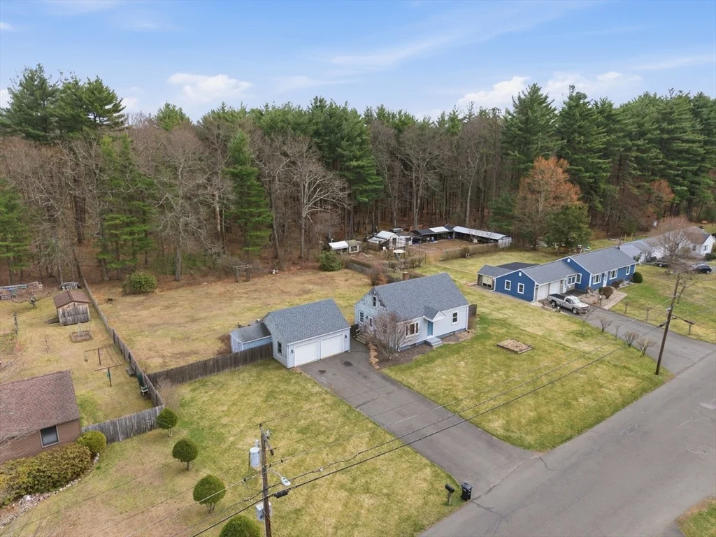 Photo of 62 Millbrook Dr