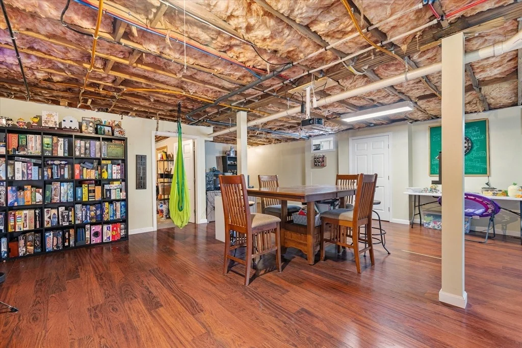 Photo of 84 Baptist Common Rd