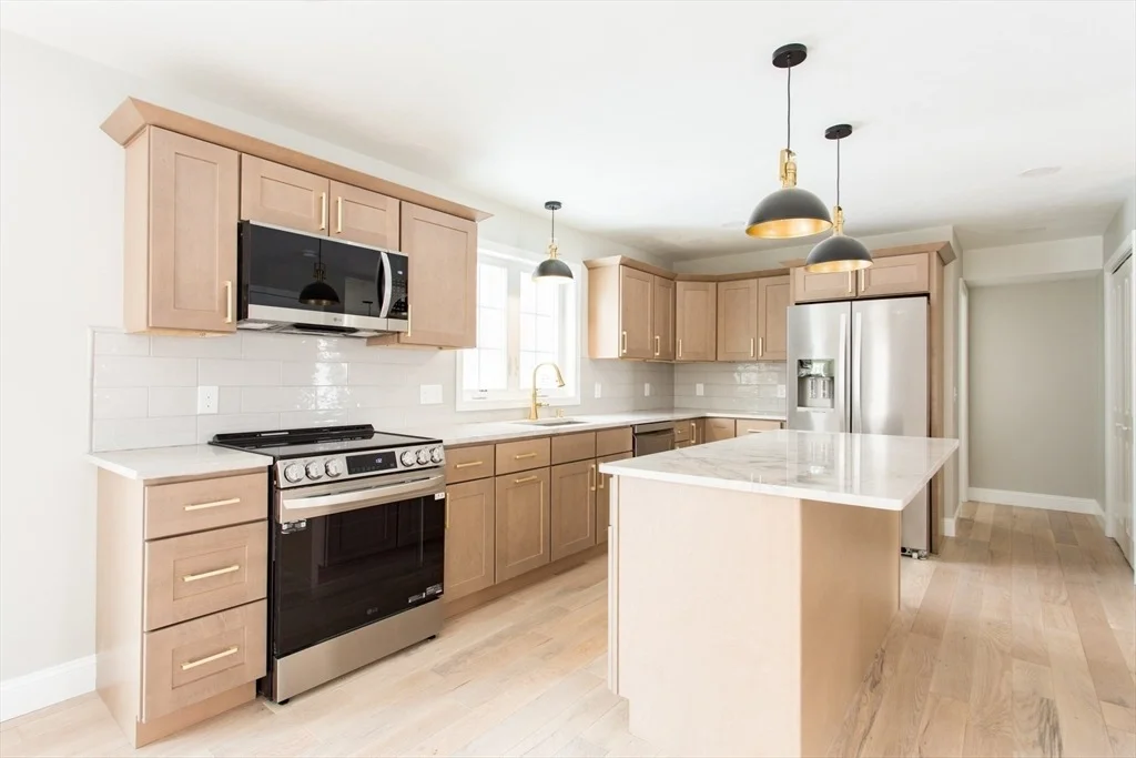 Photo of 129 East Road