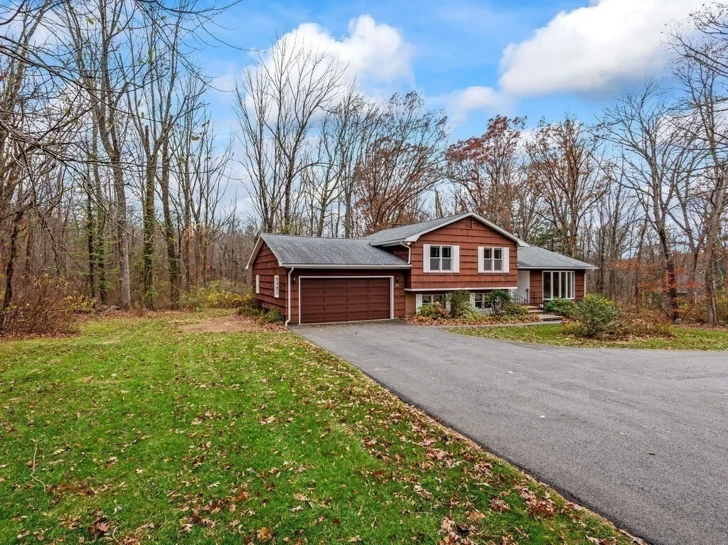 Photo of 21 Hutchinson Rd.