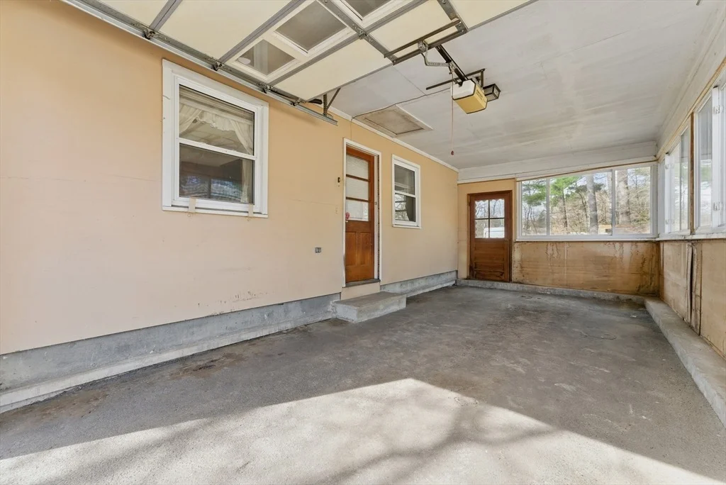 Photo of 52 Forest Glen Dr