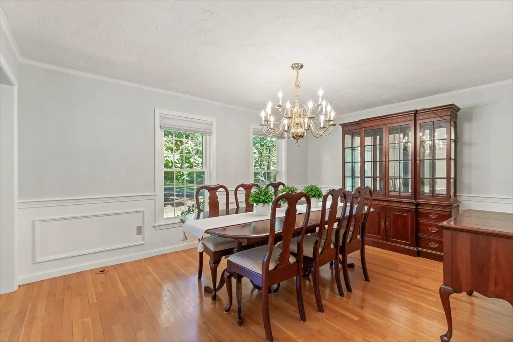 Photo of 9 Bogastow Circle