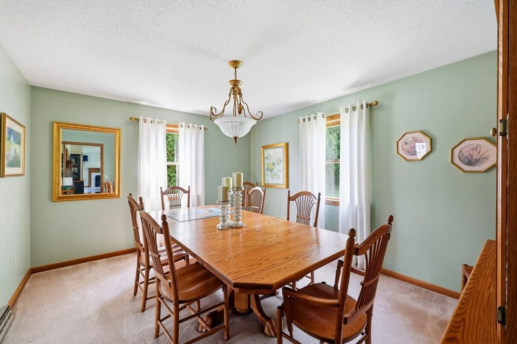 Photo of 16 Lessard