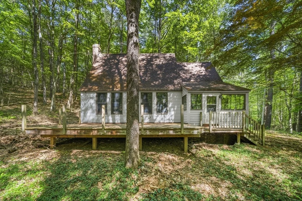 Photo of 180 Holtshire Rd