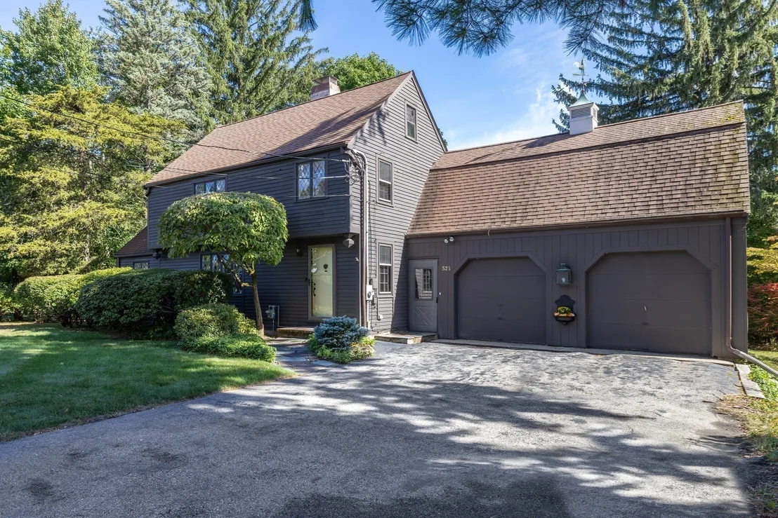 Photo of 521 High Rock St