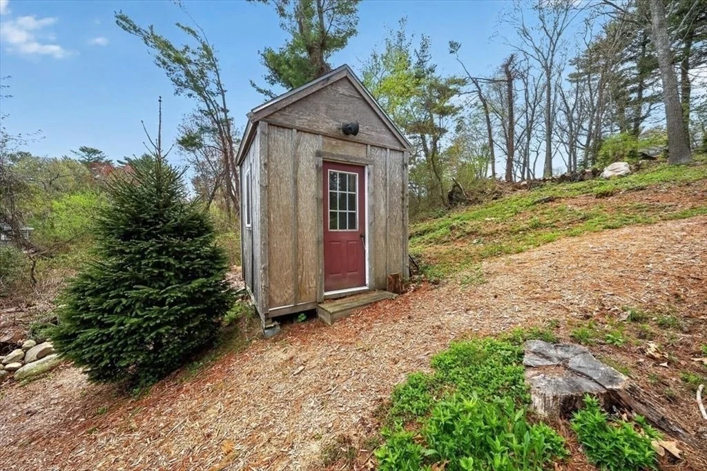Photo of 60 Oakleaf Dr