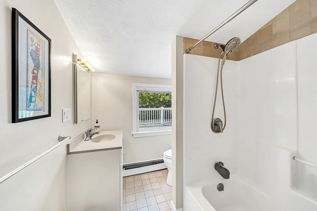Photo of 86 Grosvenor Rd.