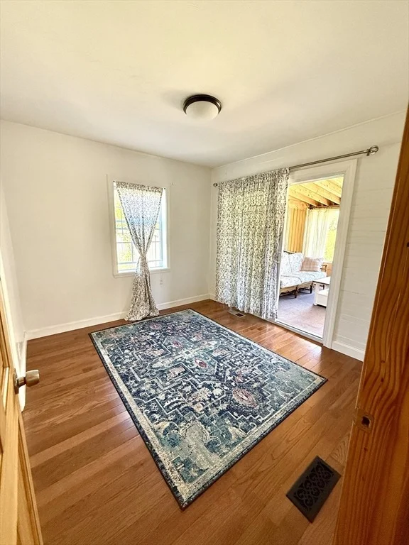 Photo of 27 Mayflower Circle
