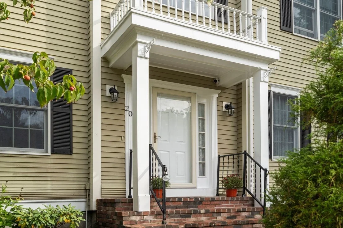 Photo of 20 Fern Brook Cir