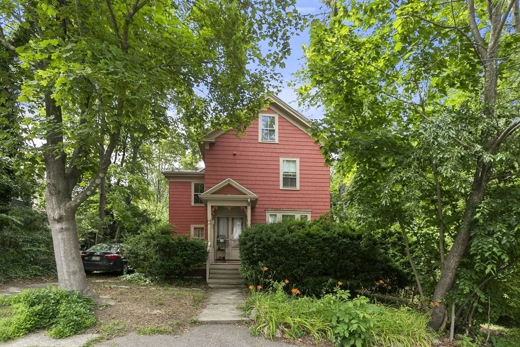 Photo of 31 Walnut Street