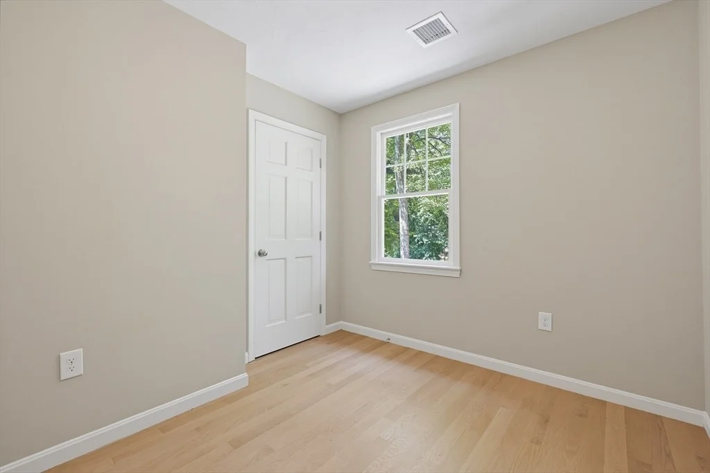 Photo of 45 Baron Rd