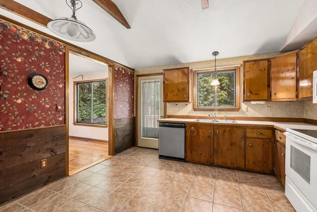Photo of 6 Jerry Rd