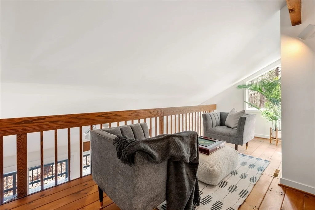 Photo of 351 Silver Hill Road