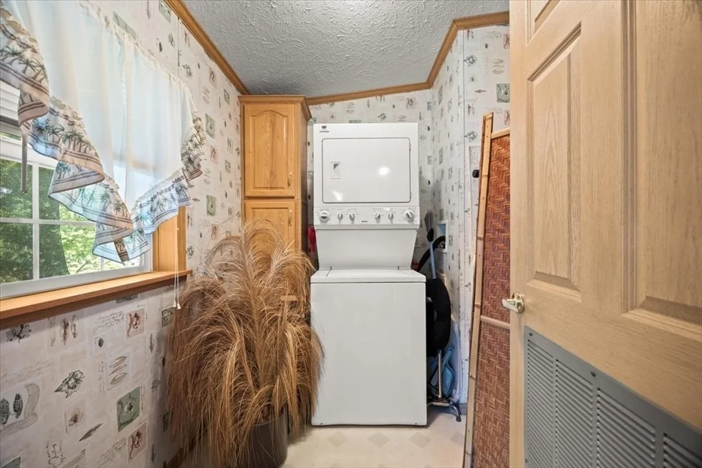 Photo of 59 Robin Dr