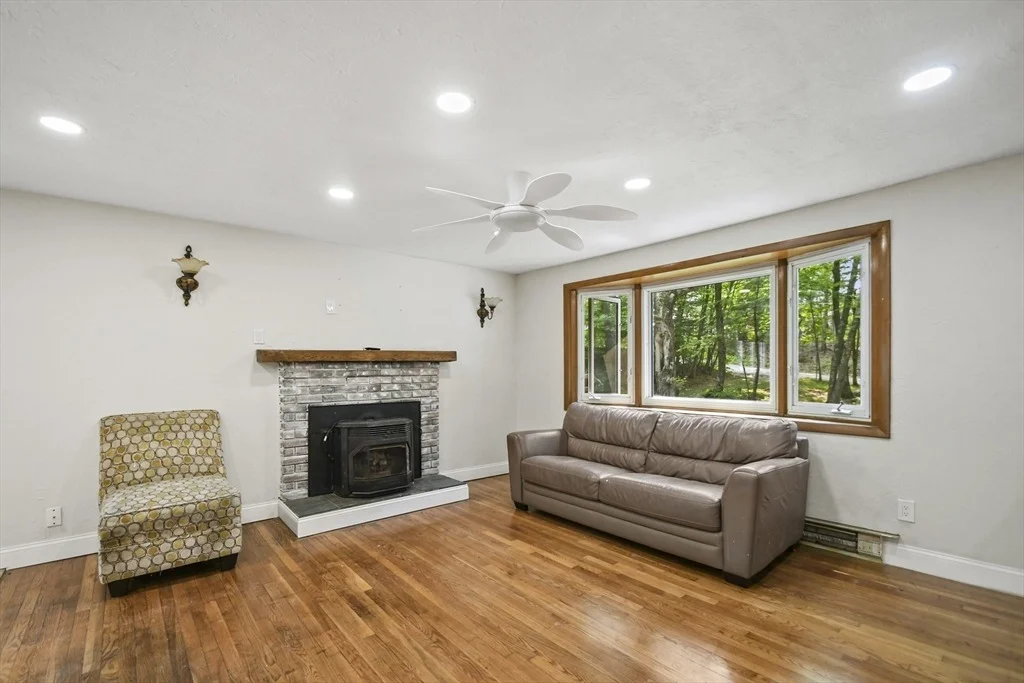 Photo of 175 Armsby Road