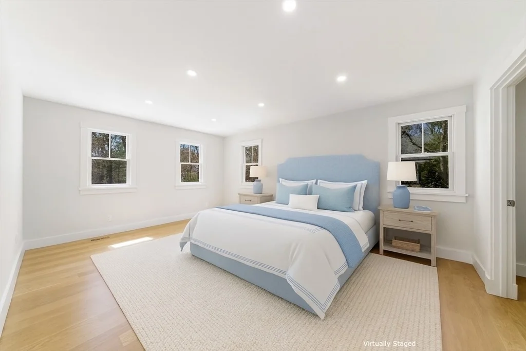 Photo of 71 Netock Ave