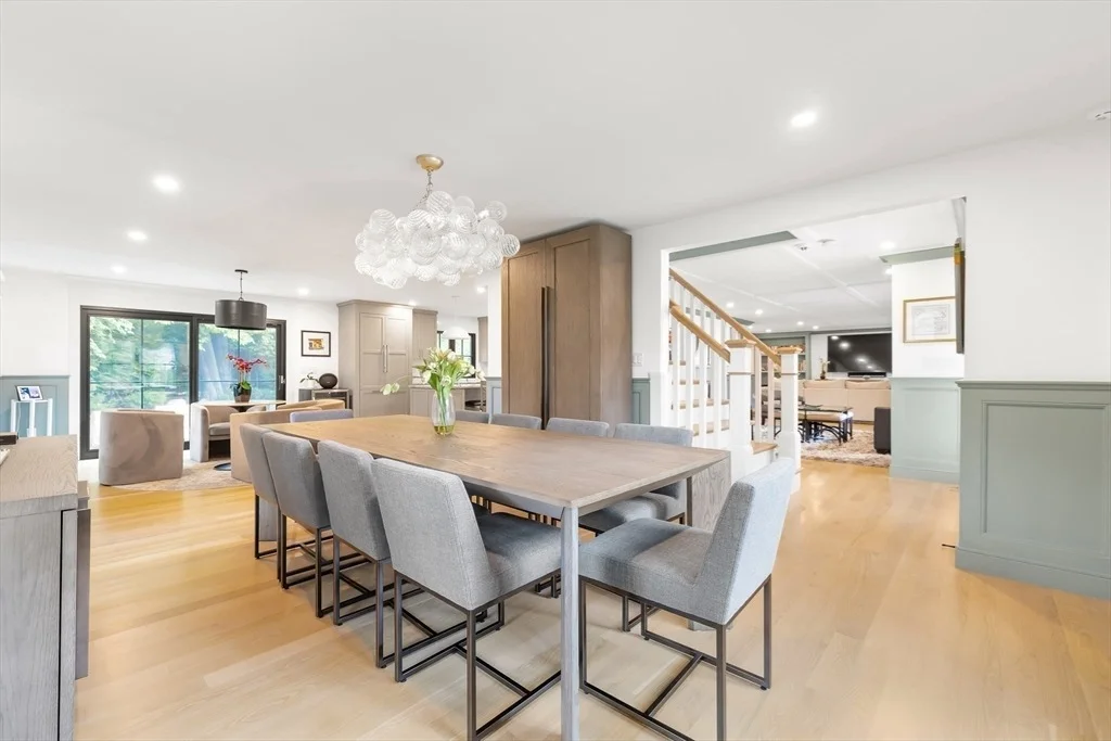 Photo of 24 Deerfield Road
