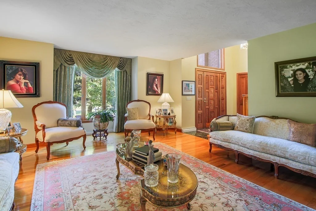 Photo of 15 Greenview Lane
