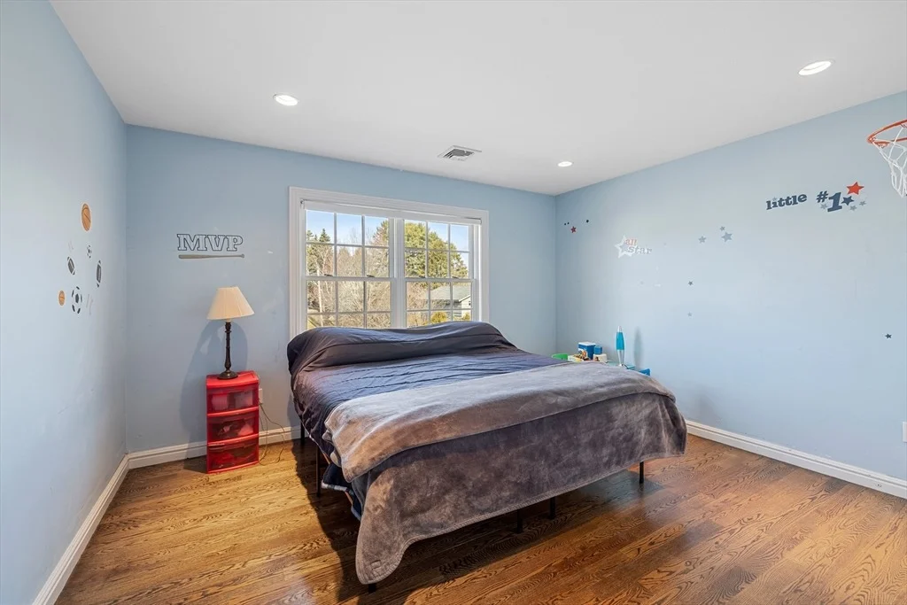 Photo of 75 Cornell Rd